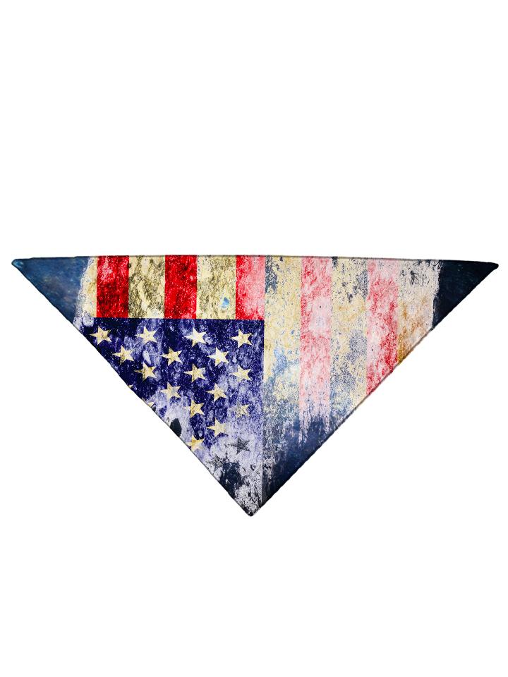 Diagonally folded psychedelic 4th of july printed headband.