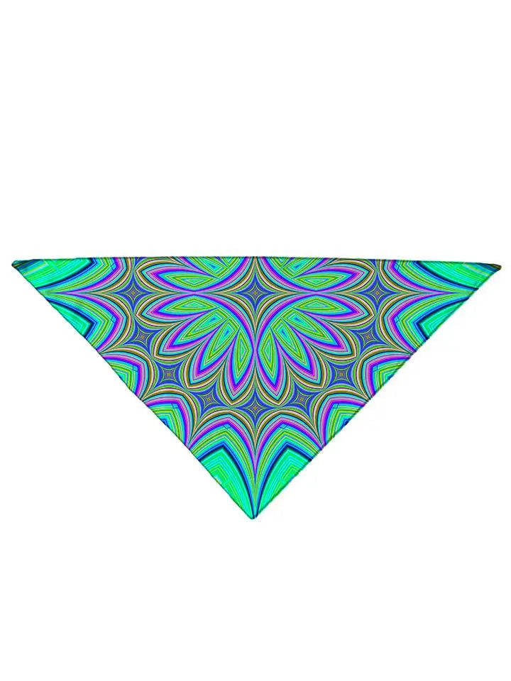 Diagonally folded psychedelic sacred geometry printed headband.