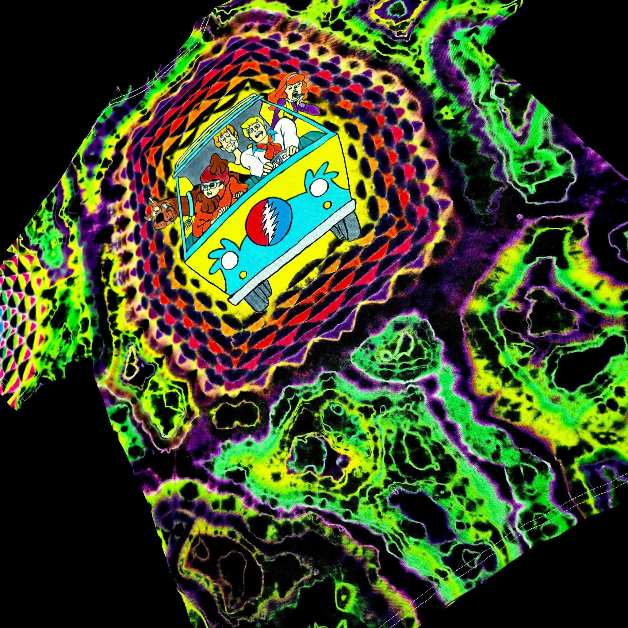 Opposite back angled view showing Grateful Dead bolt van emblem and sleeve fold symmetry